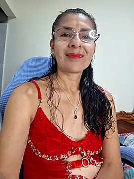 Snapshot of Natasha_50 chatting on July 4, 12:50 am Natasha 50 online show from July 4, 12:50 am