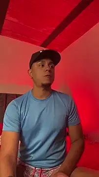 ANGELOGAO online show from March 31, 10:45 pm