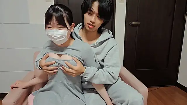 Hina-ooo online show from January 11, 4:30 am