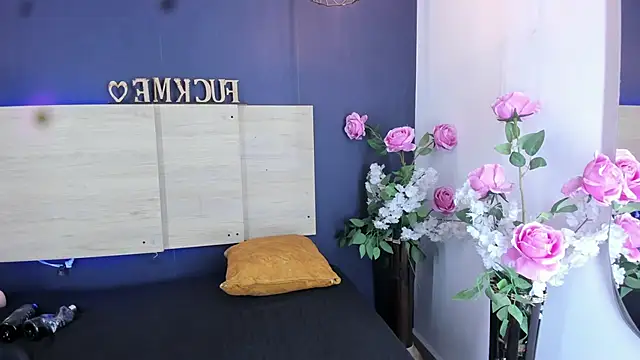 Amalia Bigass online show from January 6, 11:09 pm