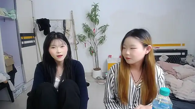 Babygirls523 online show from October 17, 3:03 pm