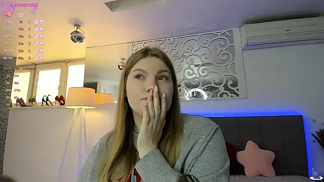 AshleyJoness online show from October 22, 4:56 am