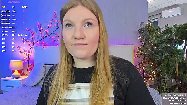 AshleyJoness online show from May 14, 5:04 am