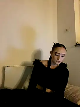 Tijara-im-Pyjama online show from December 4, 10:53 pm