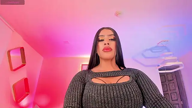 LeahLombardi  online show from April 10, 4:30 am