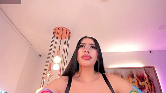 LeahLombardi  online show from November 23, 5:23 pm