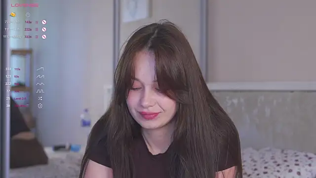 chillgirll online show from June 26, 4:51 am