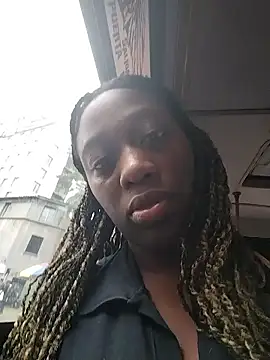 Snapshot of ebony-aston_eilin chatting on January 13, 10:03 pm ebony-aston eilin online show from January 13, 10:03 pm