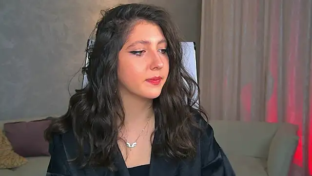 Mary Miiller online show from September 25, 9:37 am