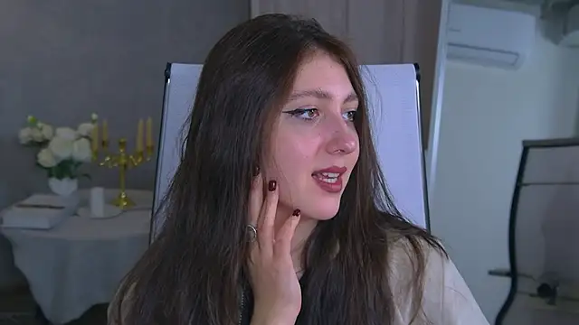 Mary Miiller online show from November 10, 5:45 am