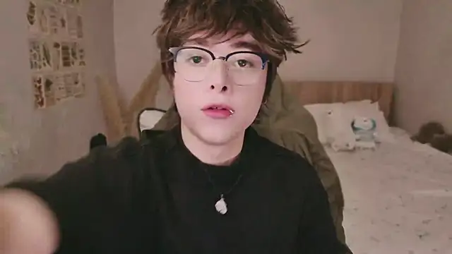 PaulTexx online show from February 14, 6:30 pm