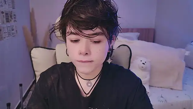 Snapshot of PaulTexx chatting on October 9, 5:24 pm PaulTexx online show from October 9, 5:24 pm