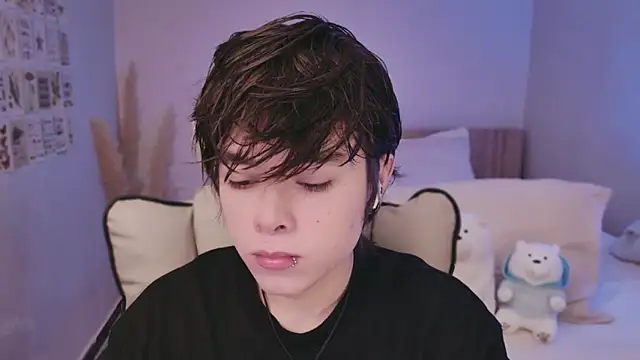 Snapshot of PaulTexx chatting on December 1, 6:09 pm PaulTexx online show from December 1, 6:09 pm