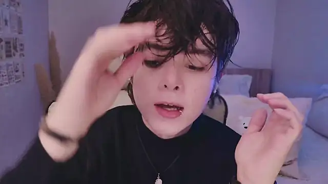 Snapshot of PaulTexx chatting on October 3, 4:52 pm PaulTexx online show from October 3, 4:52 pm