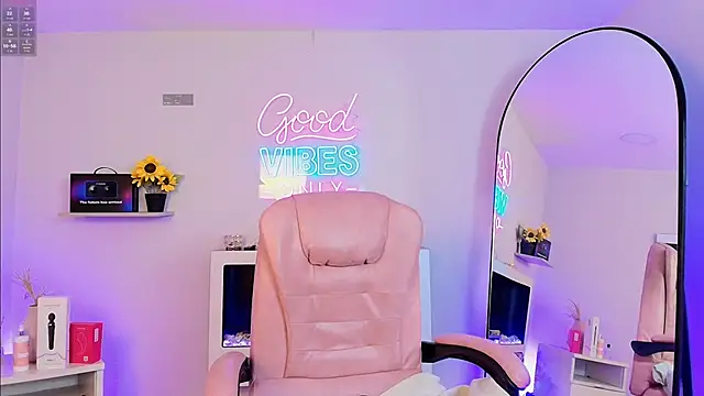 Alice Vixen online show from April 10, 12:12 pm