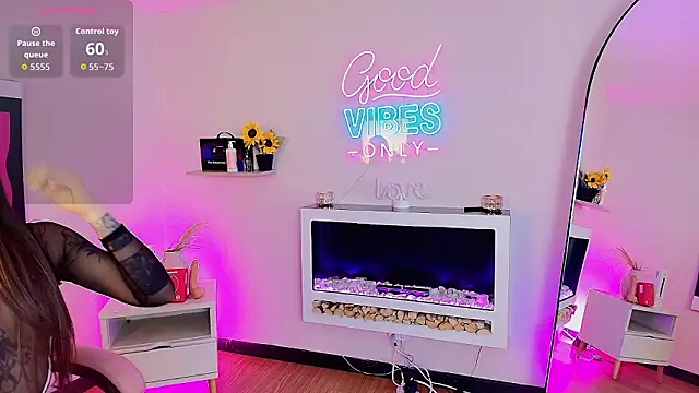 Alice Vixen online show from March 13, 12:21 pm