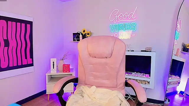 Alice Vixen online show from March 26, 12:14 pm