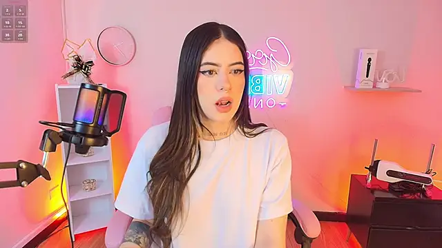 Alice Vixen online show from November 12, 12:42 pm