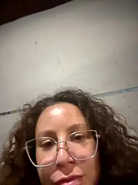 JhenneRouge online show from January 11, 10:27 pm