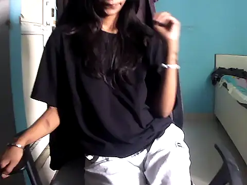 RENUKA RAJPUT online show from June 19, 7:25 am