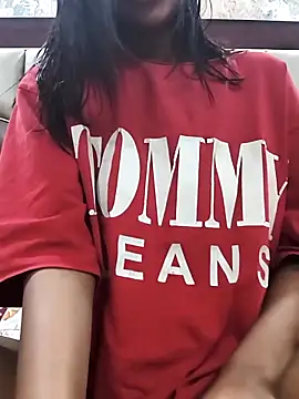 RENUKA RAJPUT online show from November 23, 2:38 pm