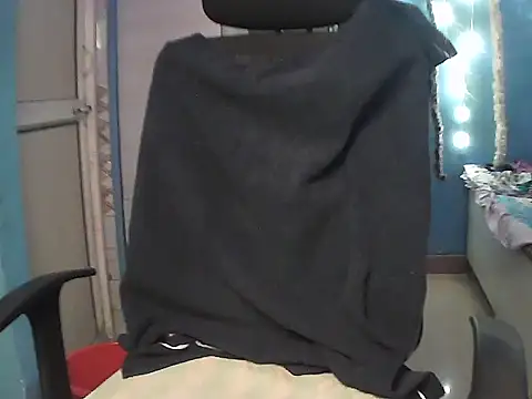 RENUKA RAJPUT online show from November 5, 5:27 pm