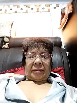 Snapshot of OliviaMorris1 chatting on October 19, 2:20 pm OliviaMorris1 online show from October 19, 2:20 pm