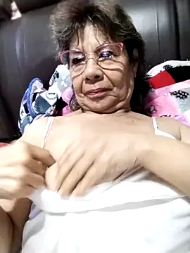 Snapshot of OliviaMorris1 chatting on September 16, 12:39 pm OliviaMorris1 online show from September 16, 12:39 pm