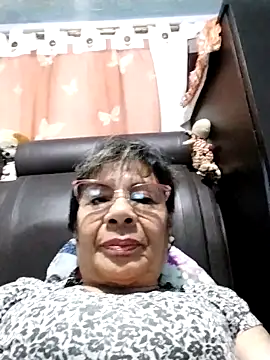 Snapshot of OliviaMorris1 chatting on October 4, 10:55 pm OliviaMorris1 online show from October 4, 10:55 pm