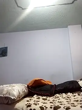 OliviaMorris1 online show from February 8, 4:26 pm