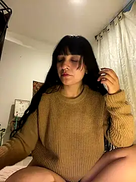 Snapshot of Abril_thompson98 chatting on November 27, 3:18 am Abril thompson98 online show from November 27, 3:18 am