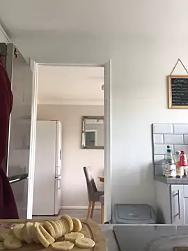 jasminebrooksx online show from September 10, 8:35 am