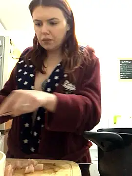 jasminebrooksx online show from January 6, 7:29 pm