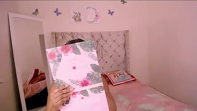 bonniebakerz1 online show from December 20, 3:20 am