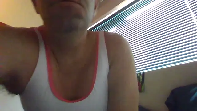 Snapshot of JasperGeil chatting on October 2, 12:19 pm JasperGeil online show from October 2, 12:19 pm