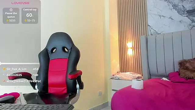 AURORAMARTIN2 online show from November 23, 12:53 am