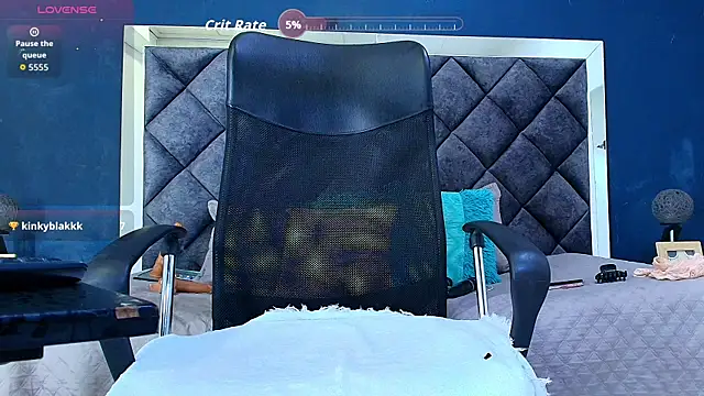 ebony  jheim online show from November 15, 12:53 pm