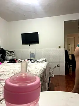 Snapshot of sophiemonroevip chatting on October 22, 12:15 pm sophiemonroevip online show from October 22, 12:15 pm