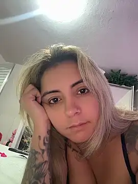 sophiemonroevip online show from May 19, 11:17 am