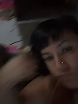 Snapshot of valen1891 chatting on January 15, 3:54 am valen1891 online show from January 15, 3:54 am