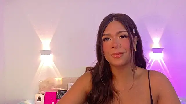 Sol Vanegas online show from June 1, 8:52 pm