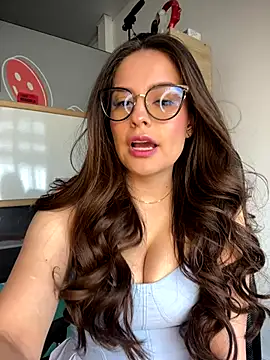 fernanda aram  online show from October 15, 2:58 pm