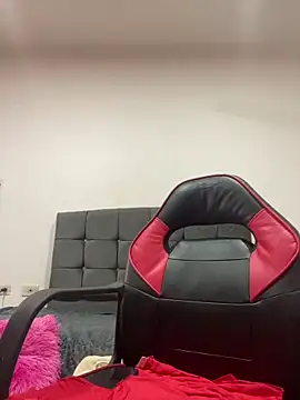 Rosa 25x online show from February 9, 2:15 pm