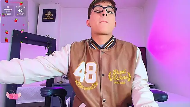 Lucass love online show from January 13, 1:37 pm