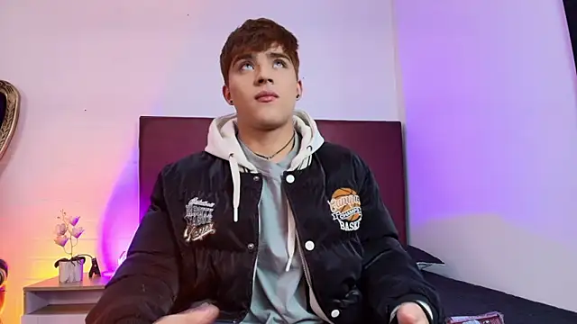 Lucass love online show from March 18, 1:24 pm