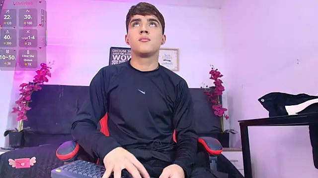 Lucass love online show from March 1, 3:28 am