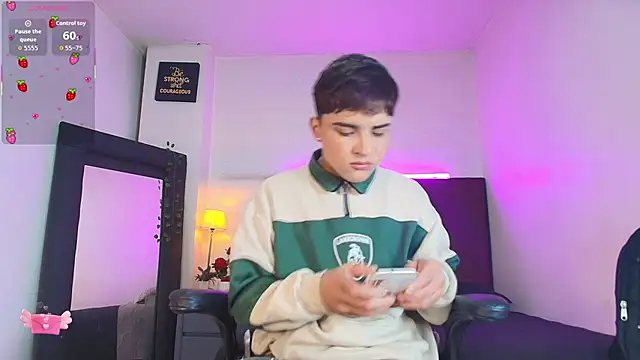 Lucass love online show from December 15, 1:28 pm