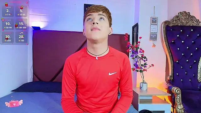 Snapshot of Lucass_love chatting on May 23, 5:01 pm Lucass love online show from May 23, 5:01 pm