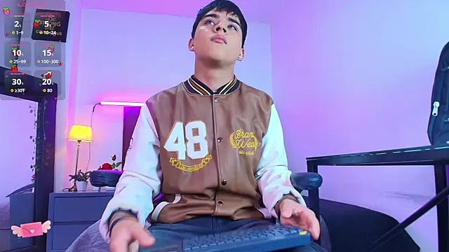 Lucass love online show from November 29, 4:51 pm