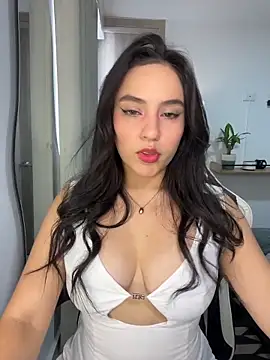 lunatorch online show from March 7, 7:41 pm